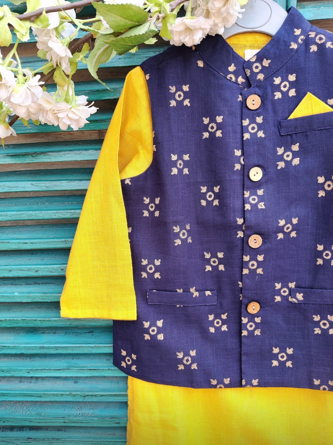 Yellow cotton slub kids kurta with navy blue handblock printed jacket set