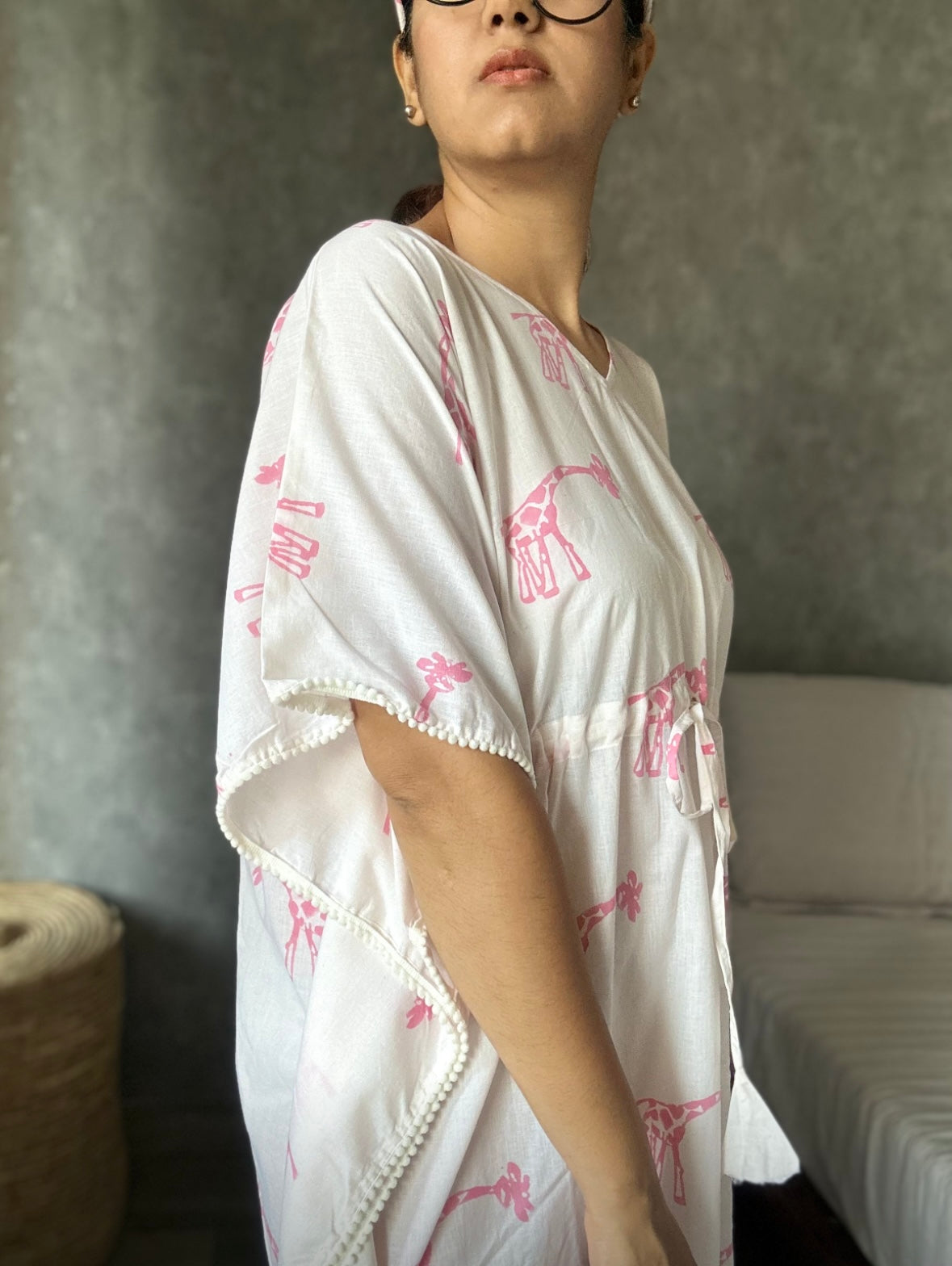 Pink giraffe print women’s kaftan