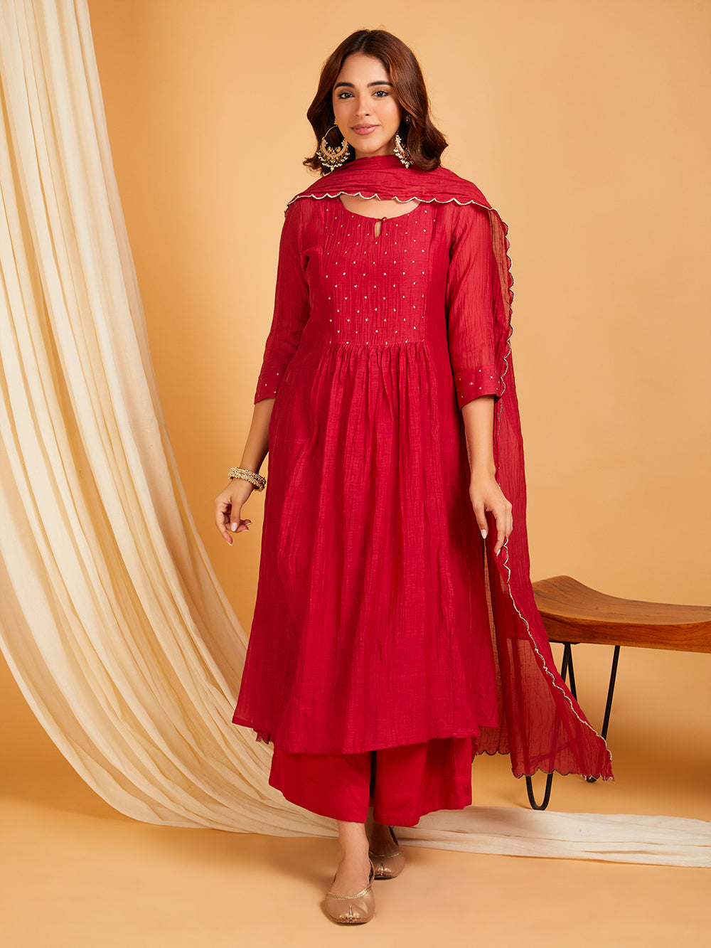 Red chanderi hand embroidered women's kurta set